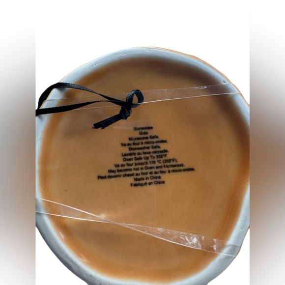 Pancake Shaped Stoneware Canister - Picture 5 of 6